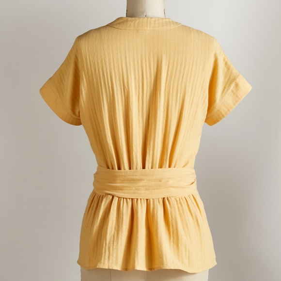 🆕🌿SUNDANCE WRAP TOP🌿 - Picture 3 of 4